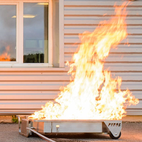 PYROS 3 – Large-Sized Flame Generator